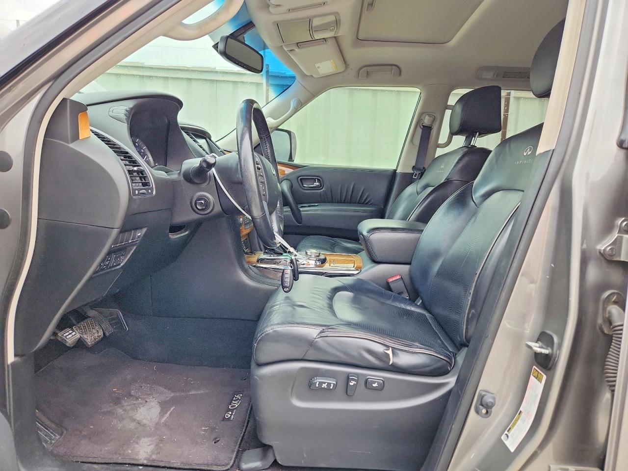 INFINITI Qx Base