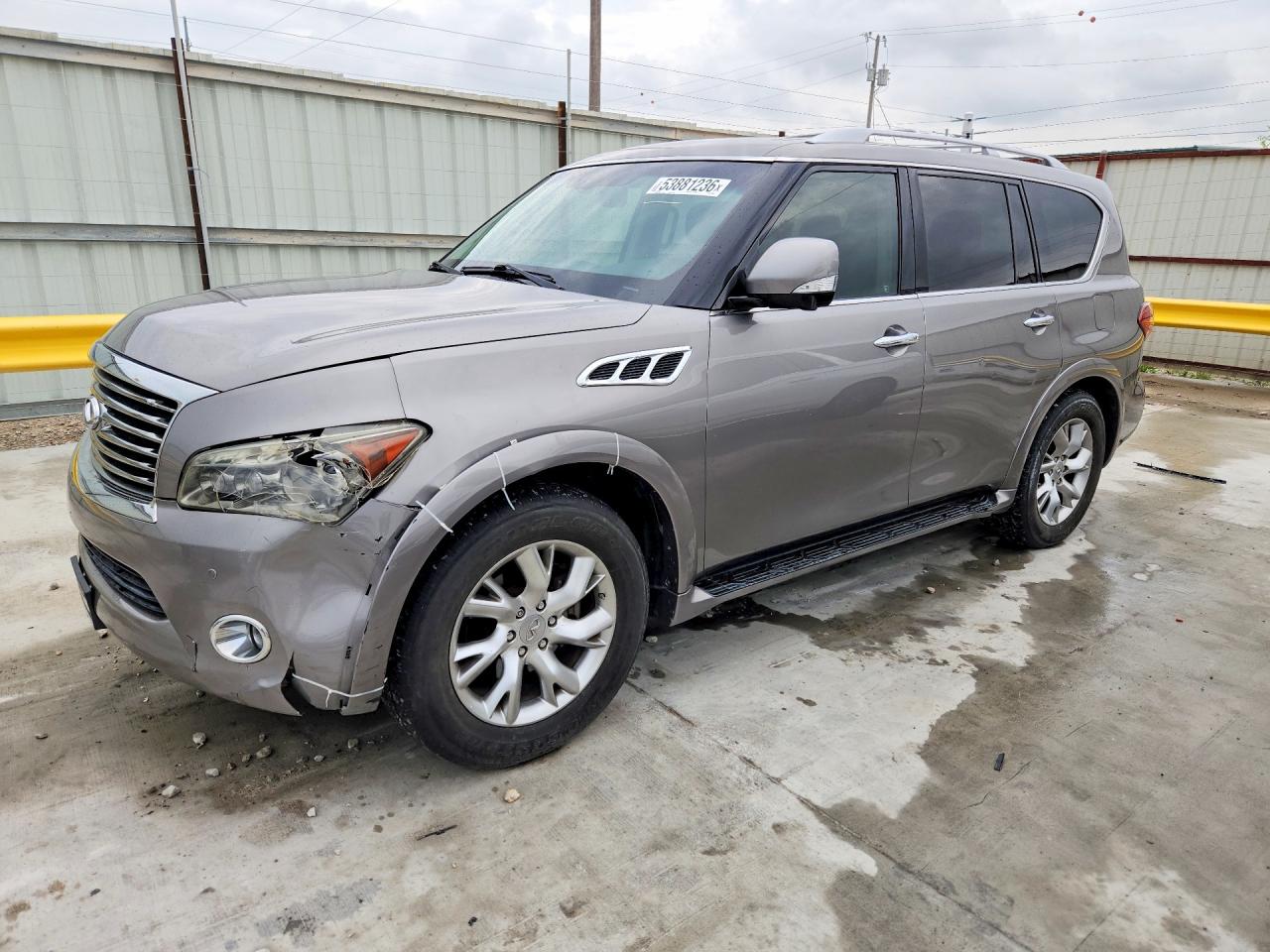 Salvage INFINITI Qx Image