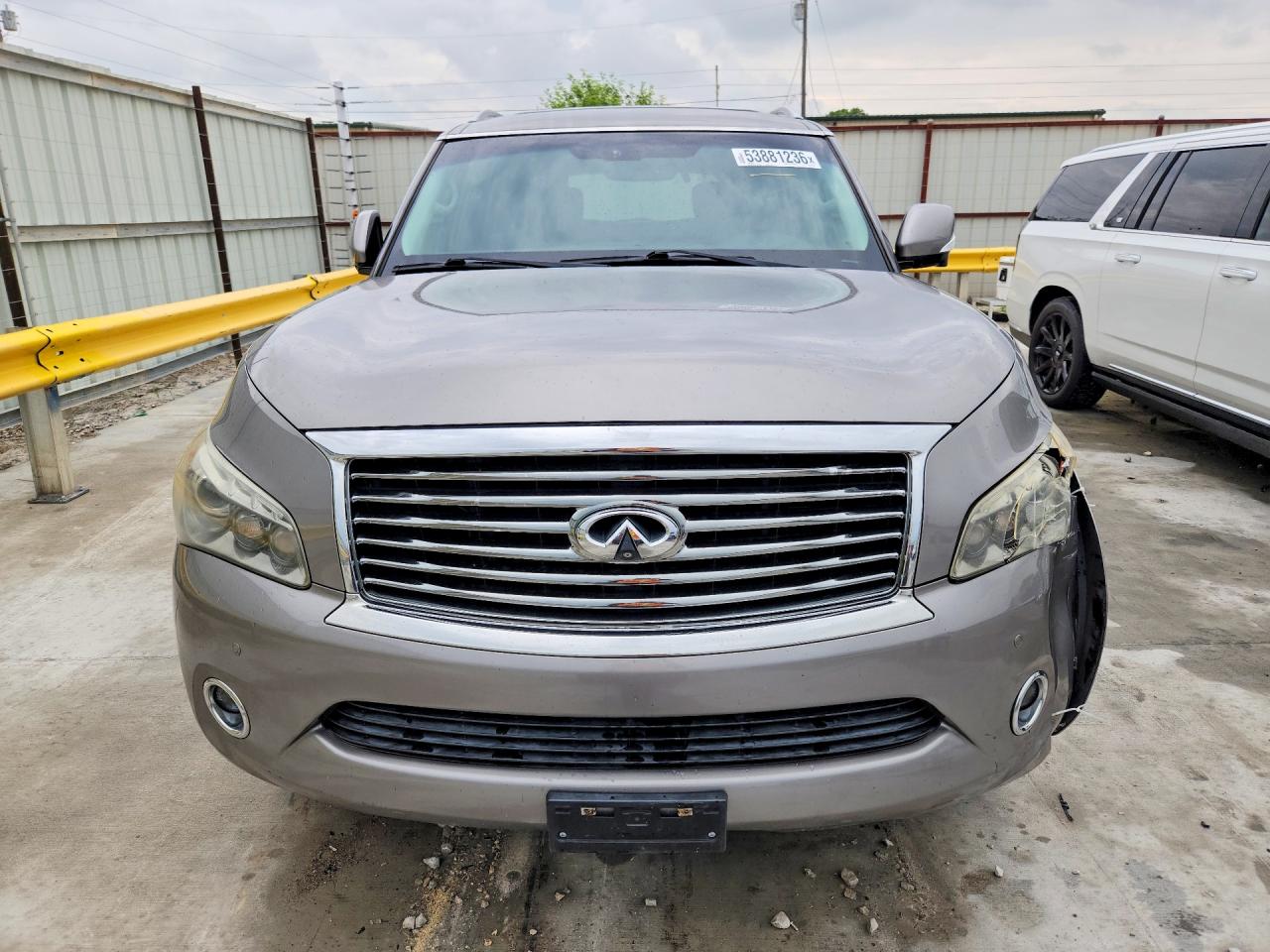 INFINITI Qx Base