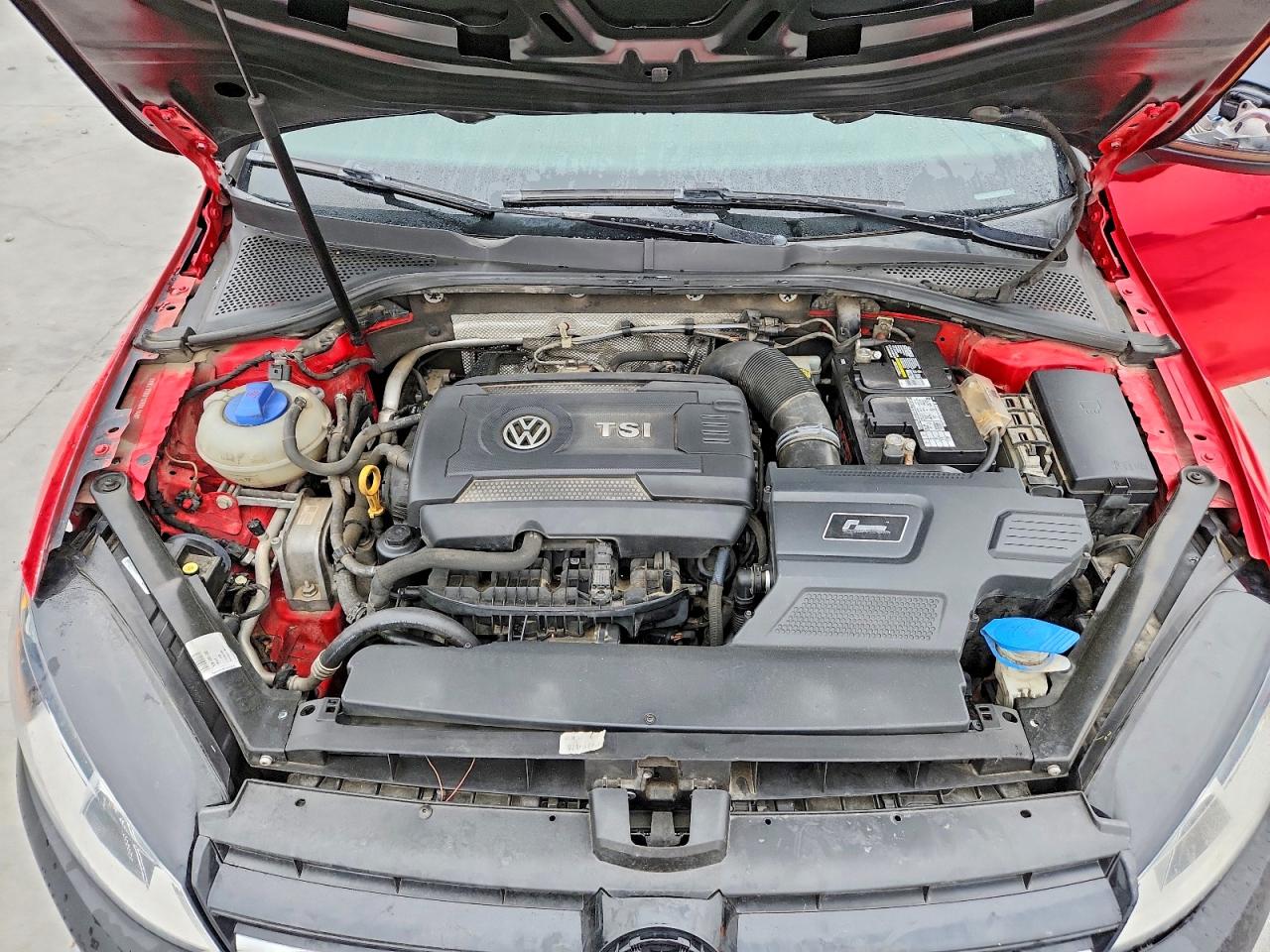 Volkswagen Golf S