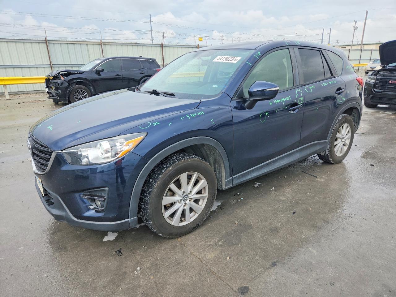 Salvage Mazda Cx Image