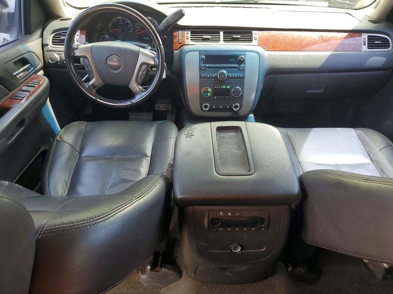 GMC Yukon C1500 Sle