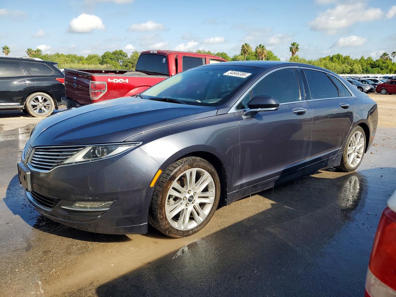 Salvage Lincoln MKZ Image