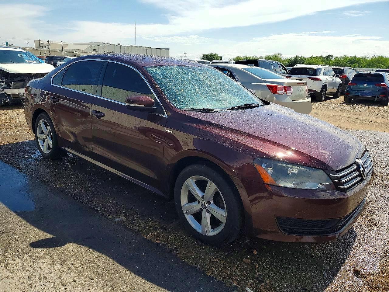 Volkswagen Passat S