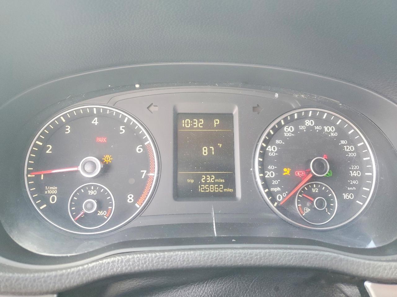 Volkswagen Passat S