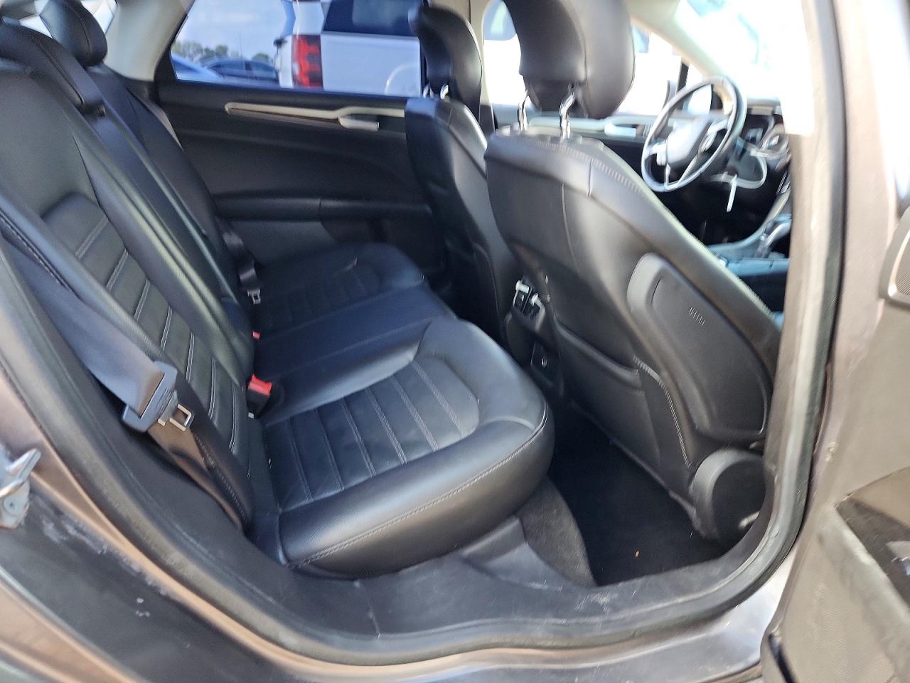 Ford Fusion Se