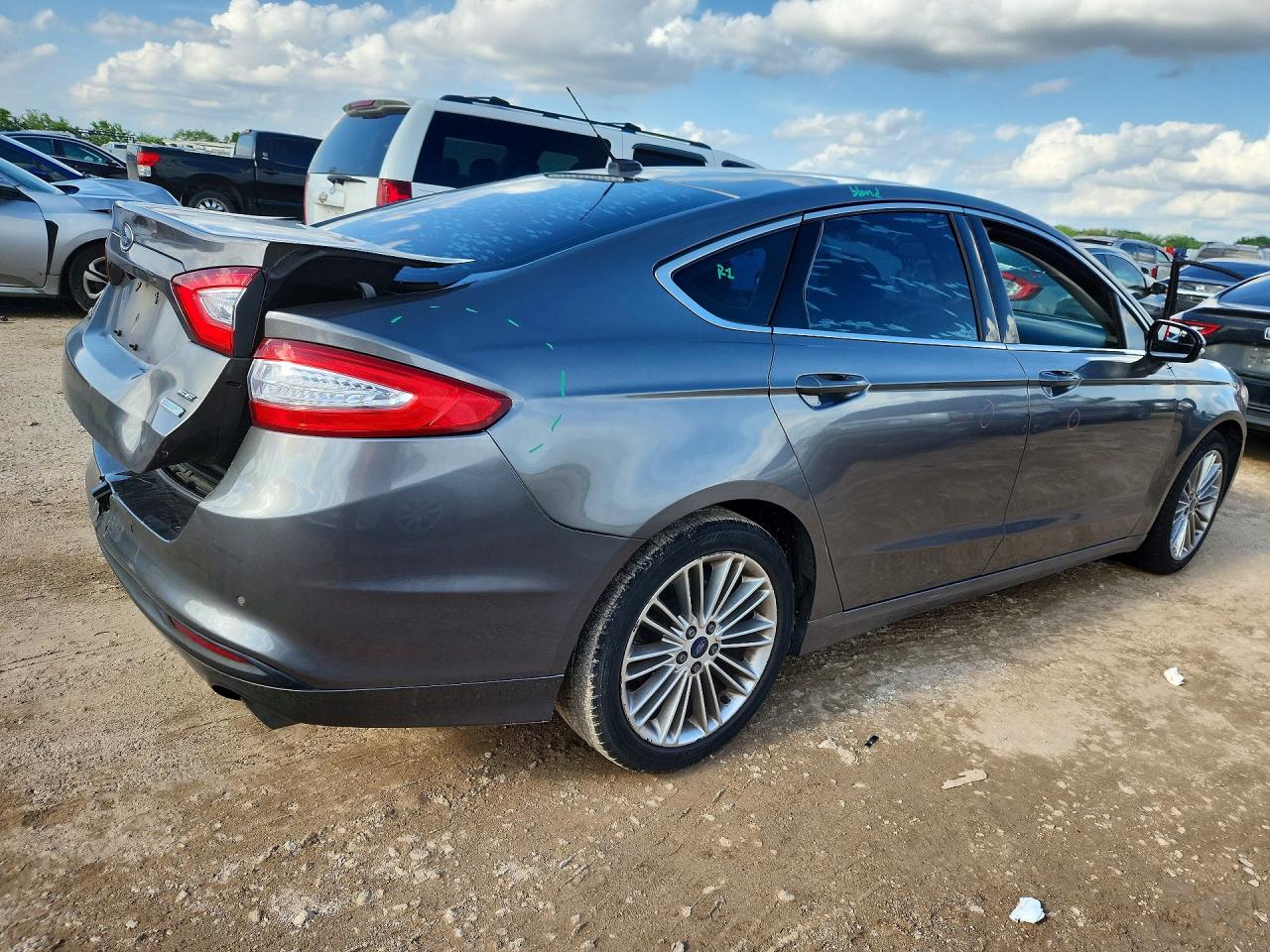 Ford Fusion Se