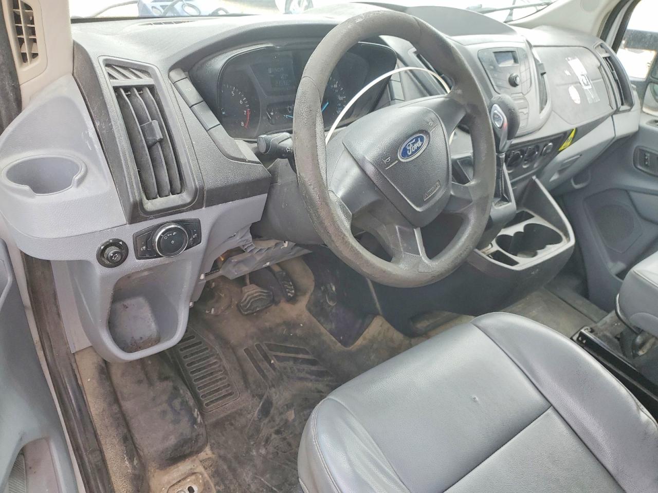 Ford Transit T-350