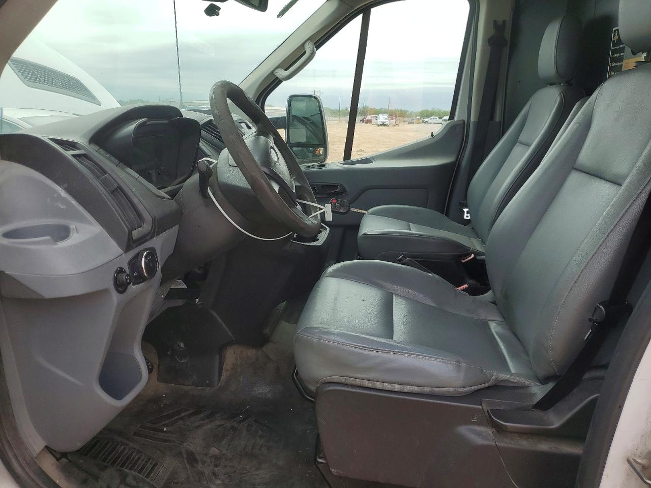 Ford Transit T-350