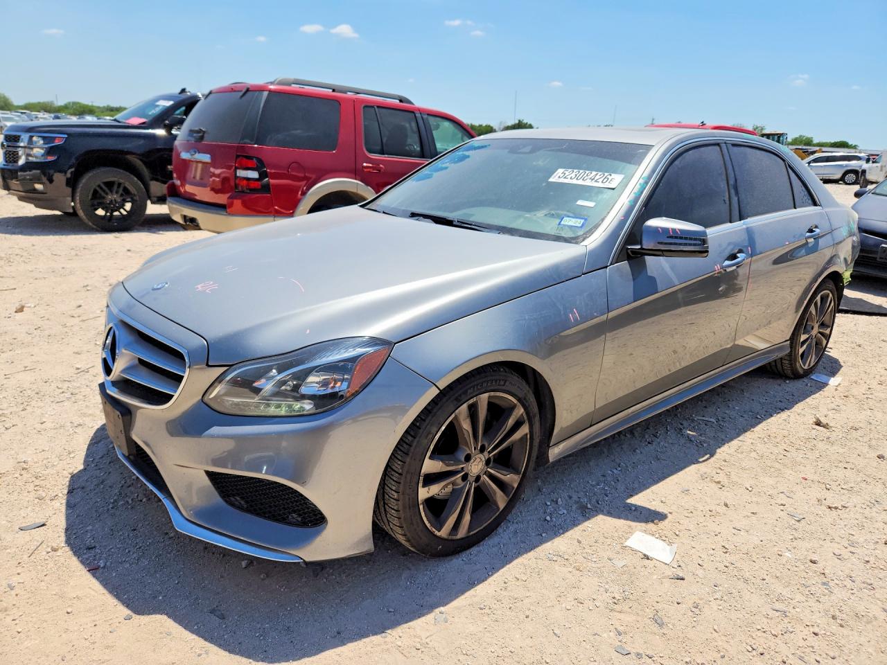 Salvage Mercedes-Benz E-Class Image