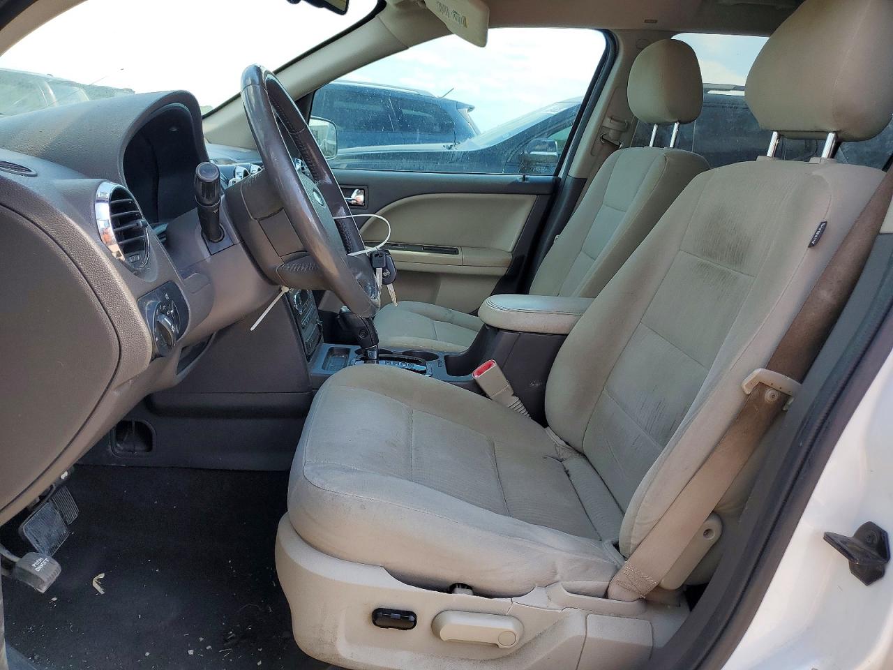 Ford Taurus Sel