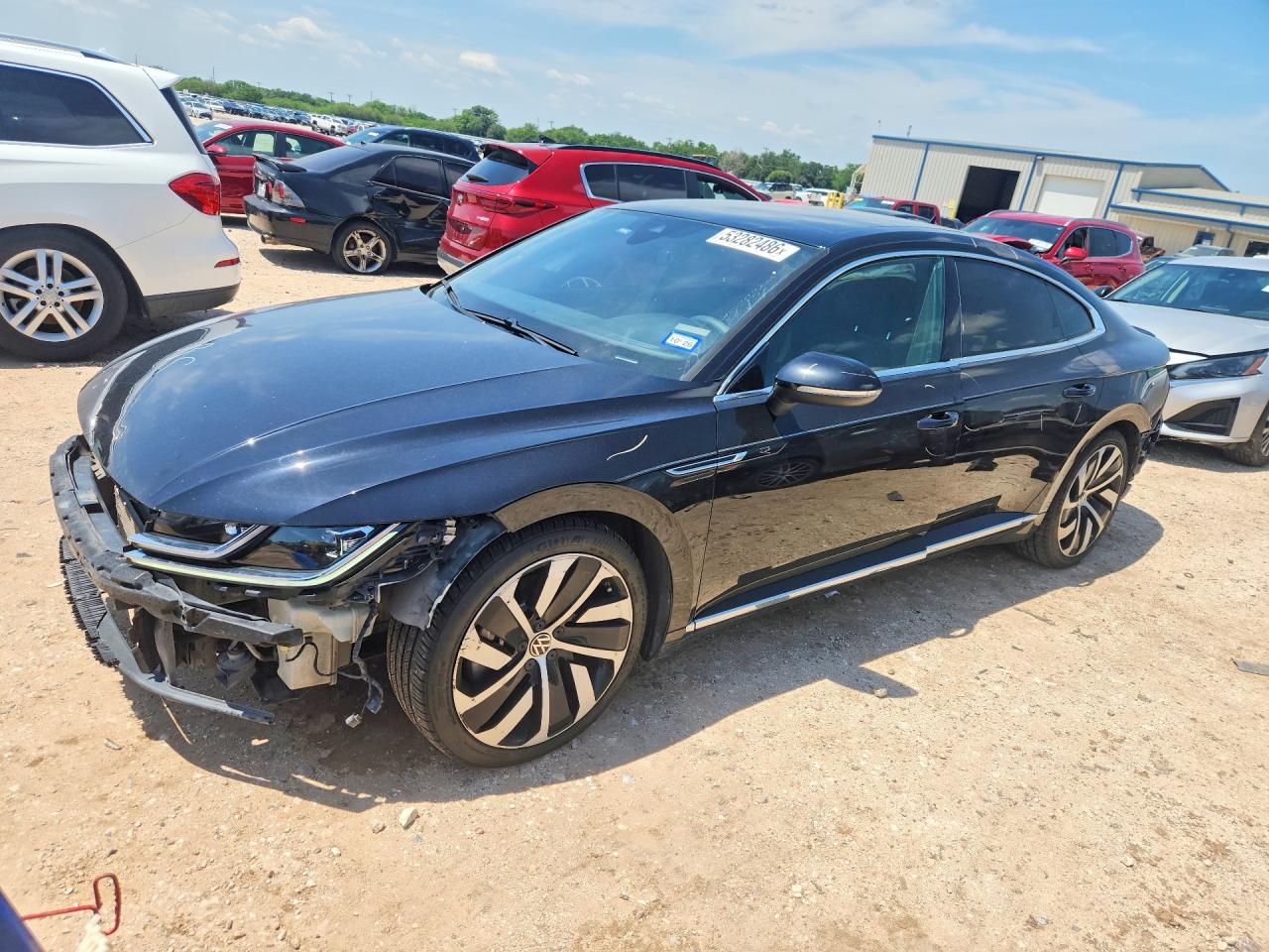 Salvage Volkswagen Arteon Image