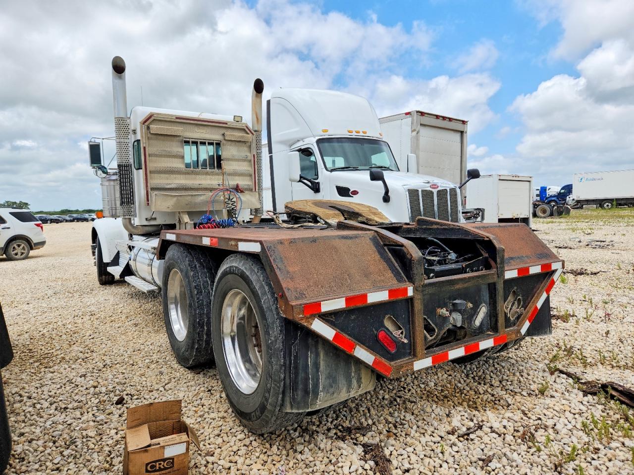 Kenworth W900