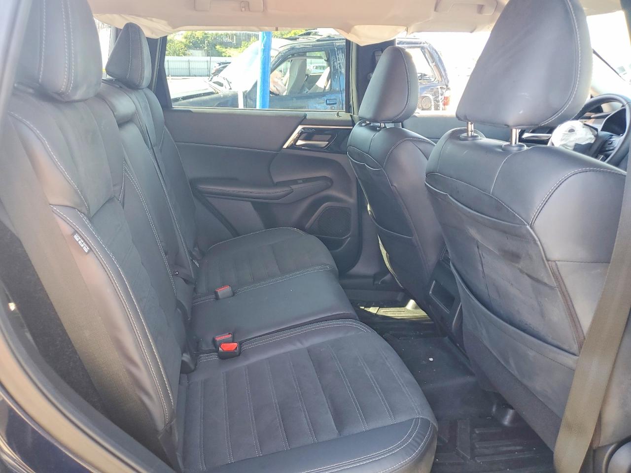 Mitsubishi Outlander Se