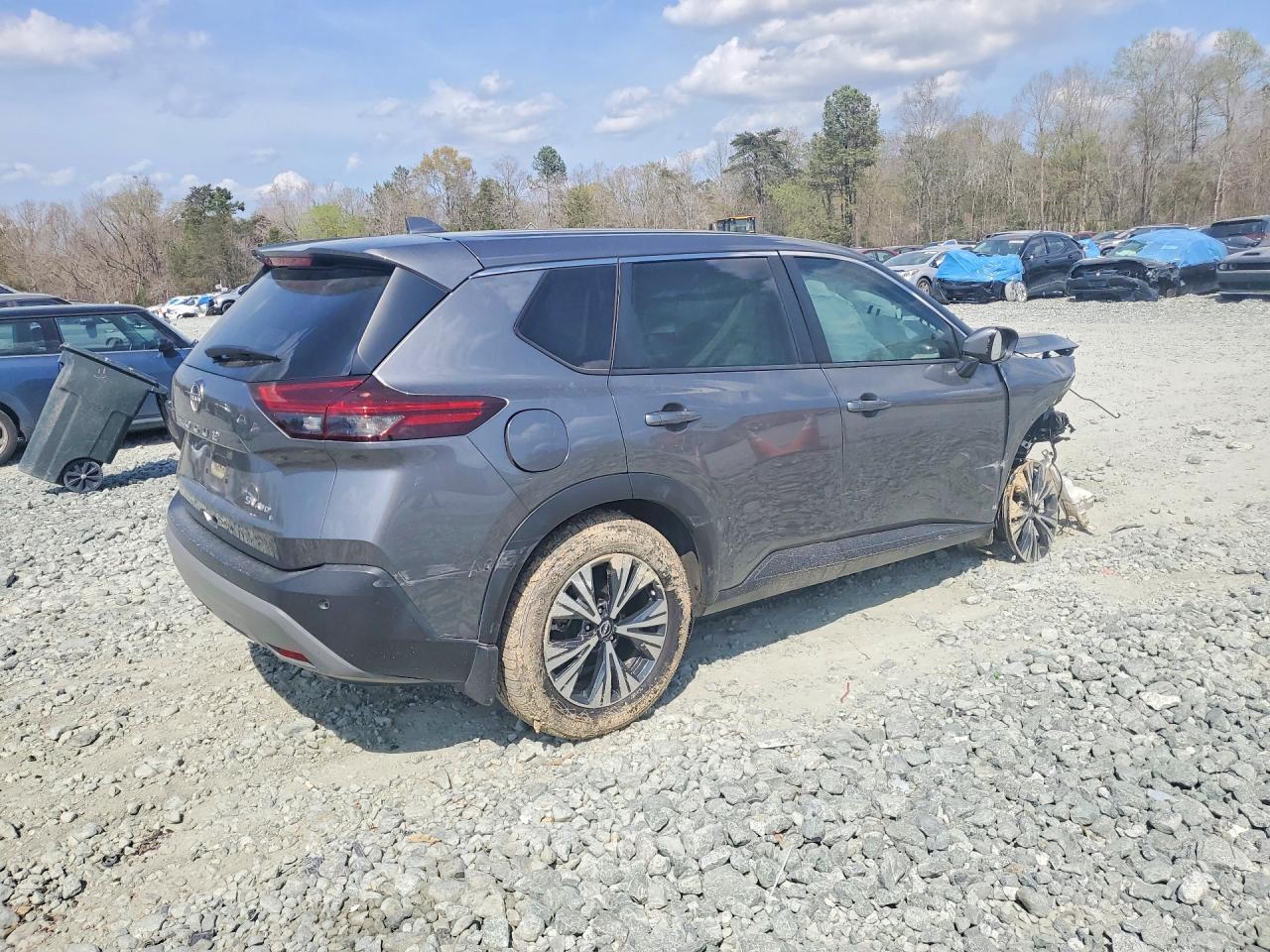 Nissan Rogue Sv