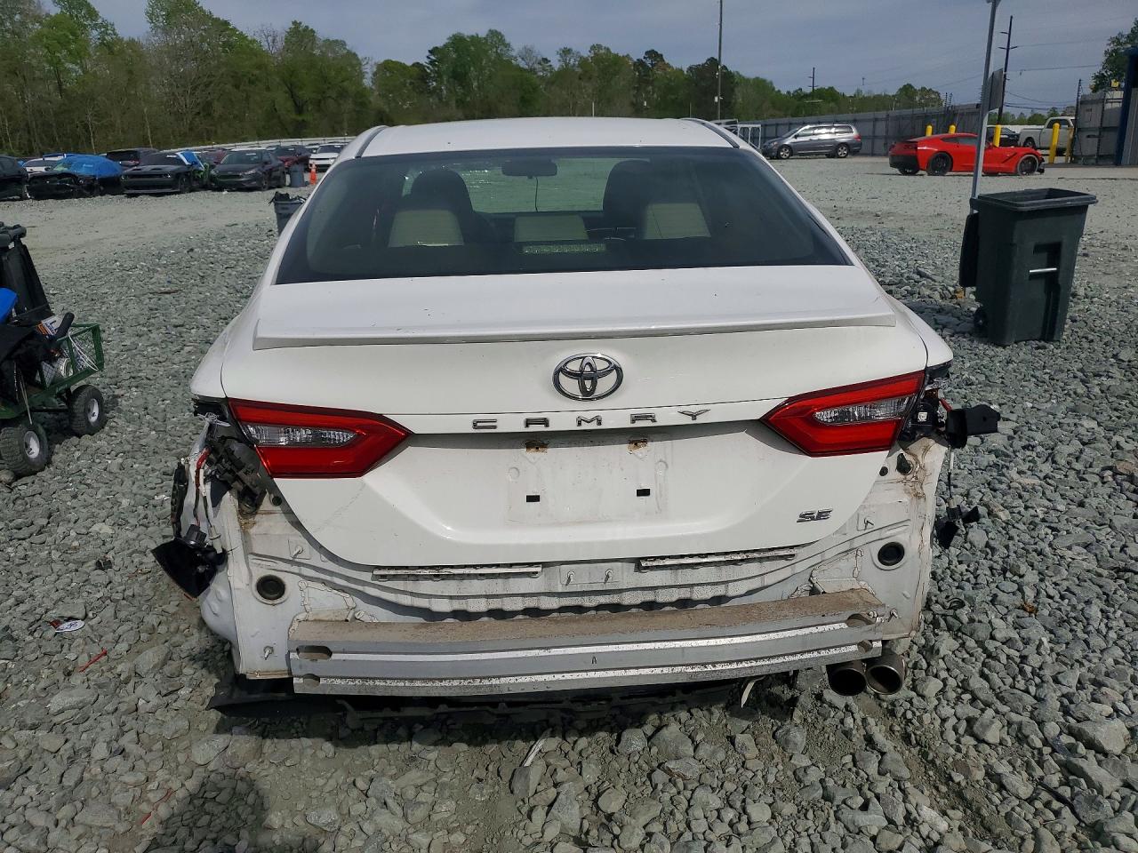 Toyota Camry Se