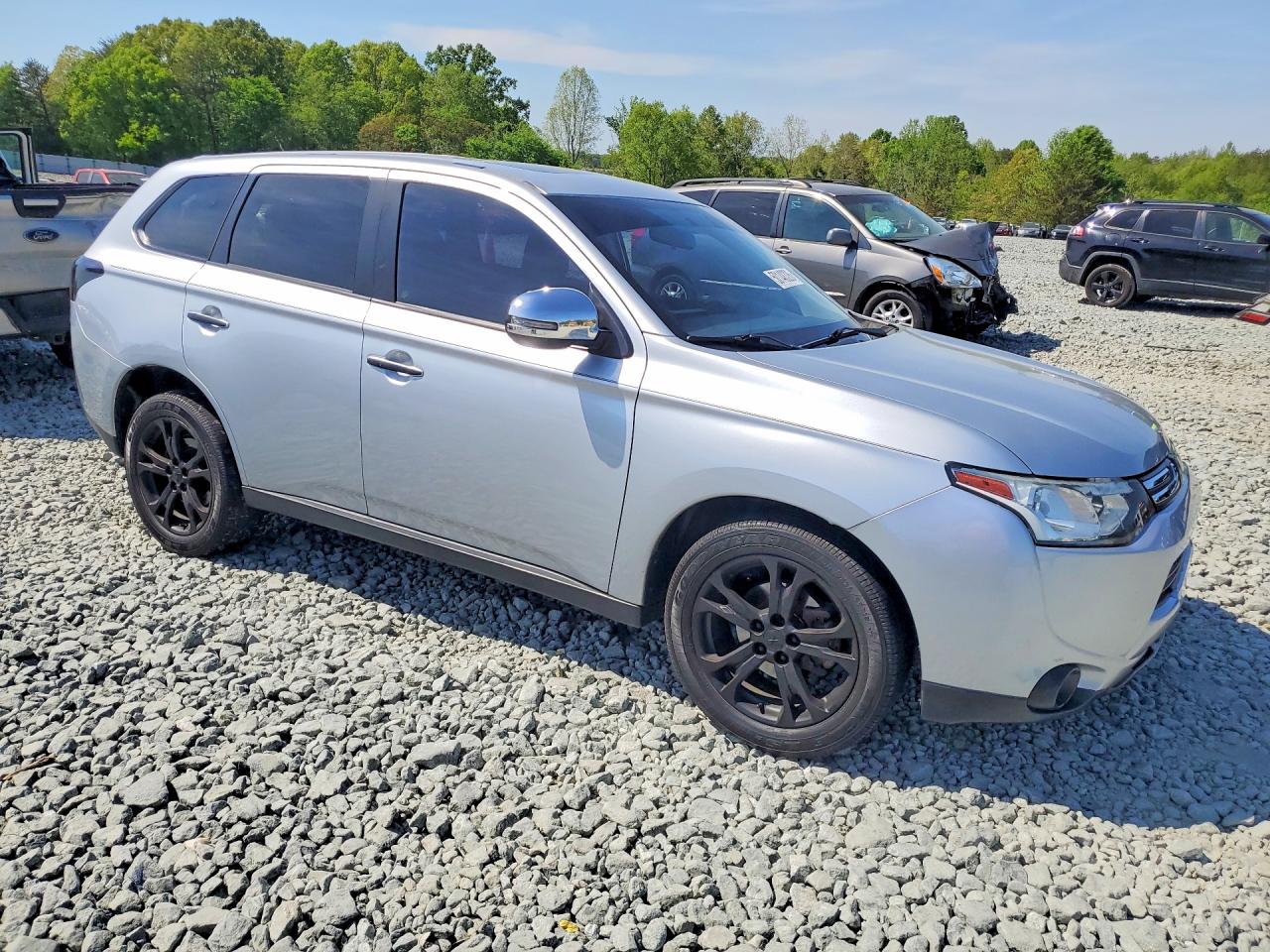Mitsubishi Outlander Se