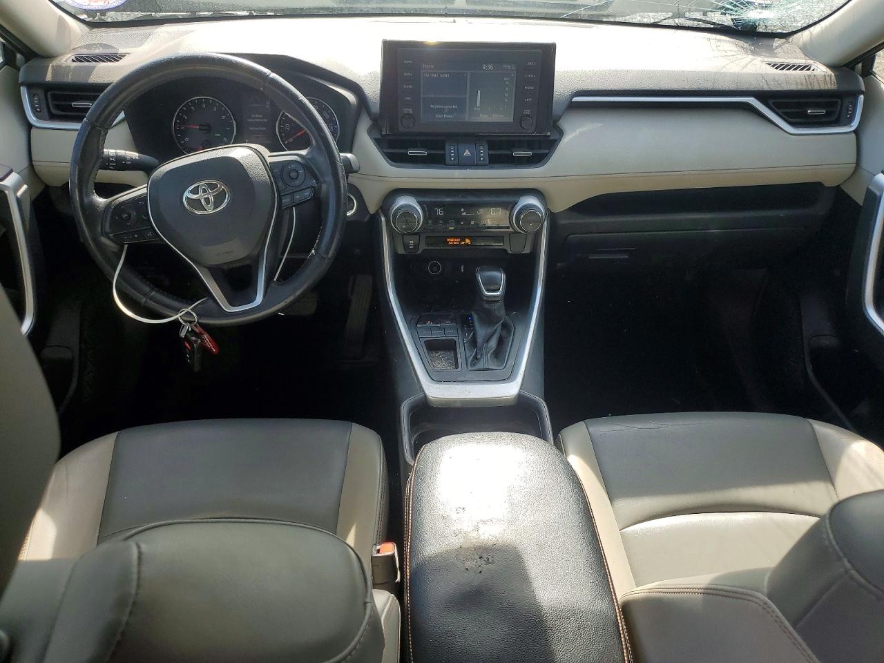 Toyota RAV4 Xle Premium