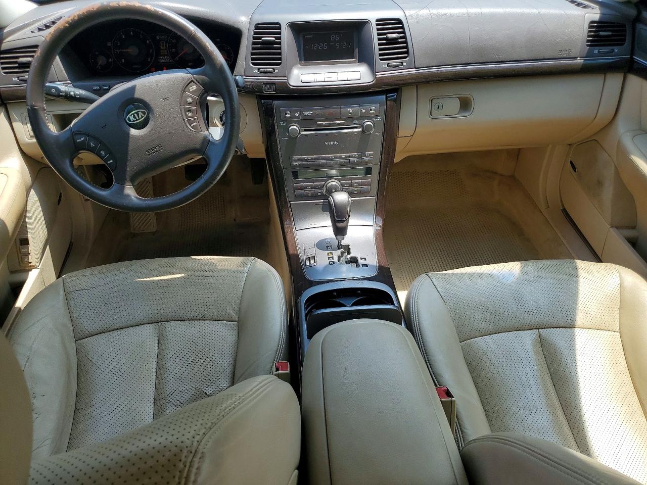 Kia Amanti Bas Base