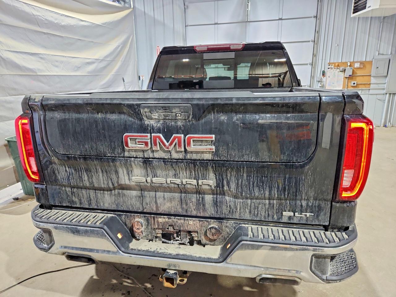 GMC Sierra