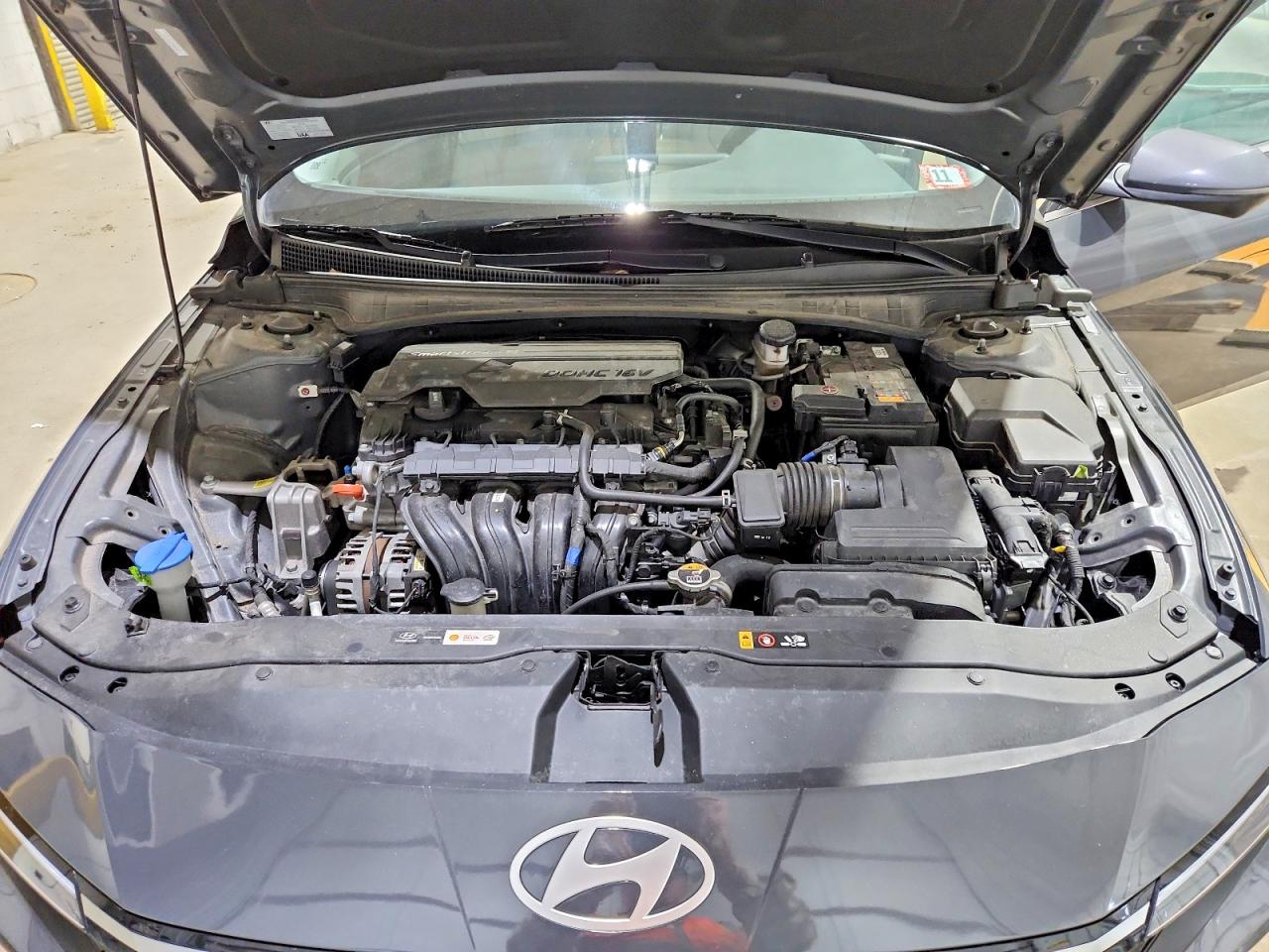 Hyundai ELANTRA Limited