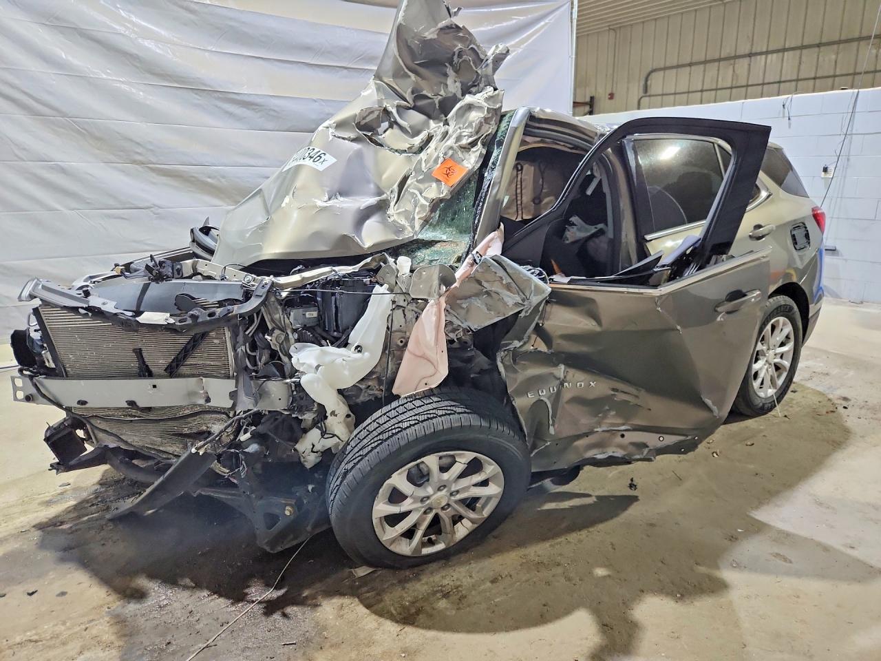 Salvage Chevrolet Equinox Image