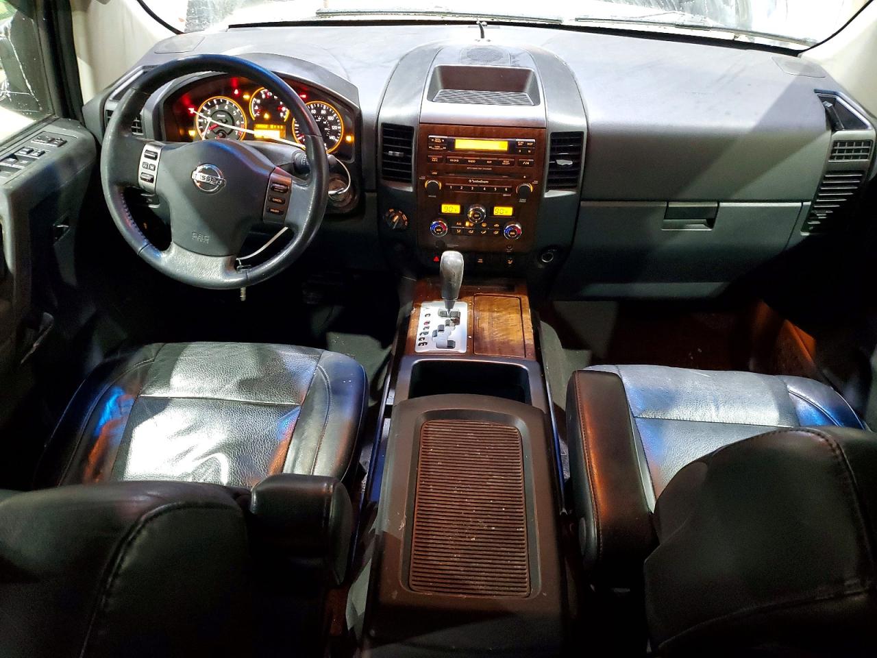 Nissan Titan Xe