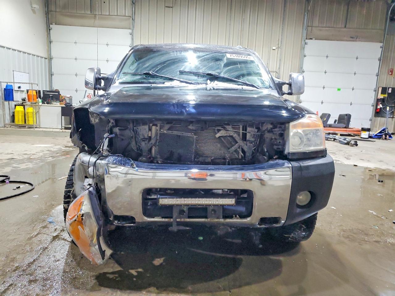 Nissan Titan Xe