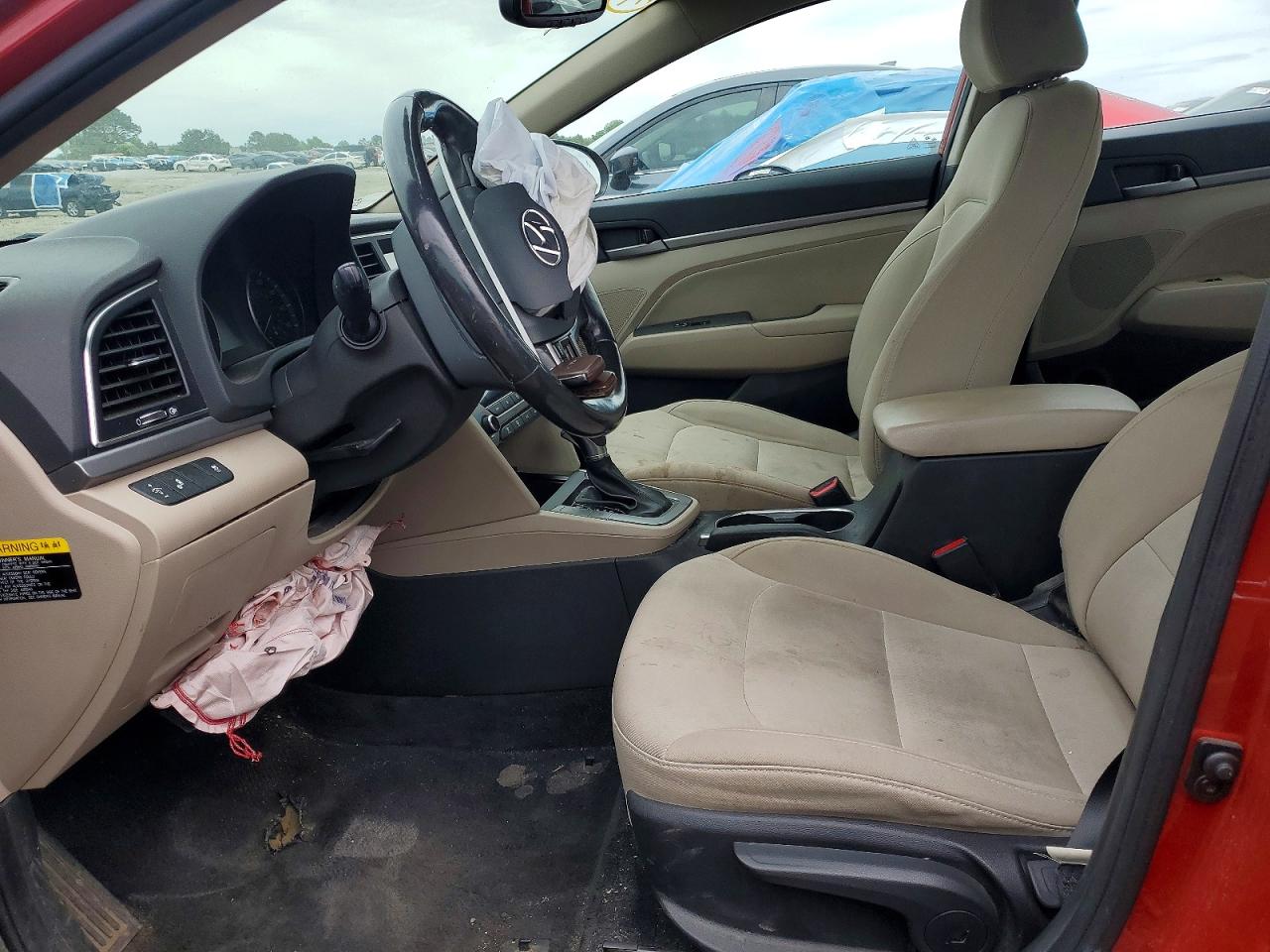 Hyundai ELANTRA Value Edition
