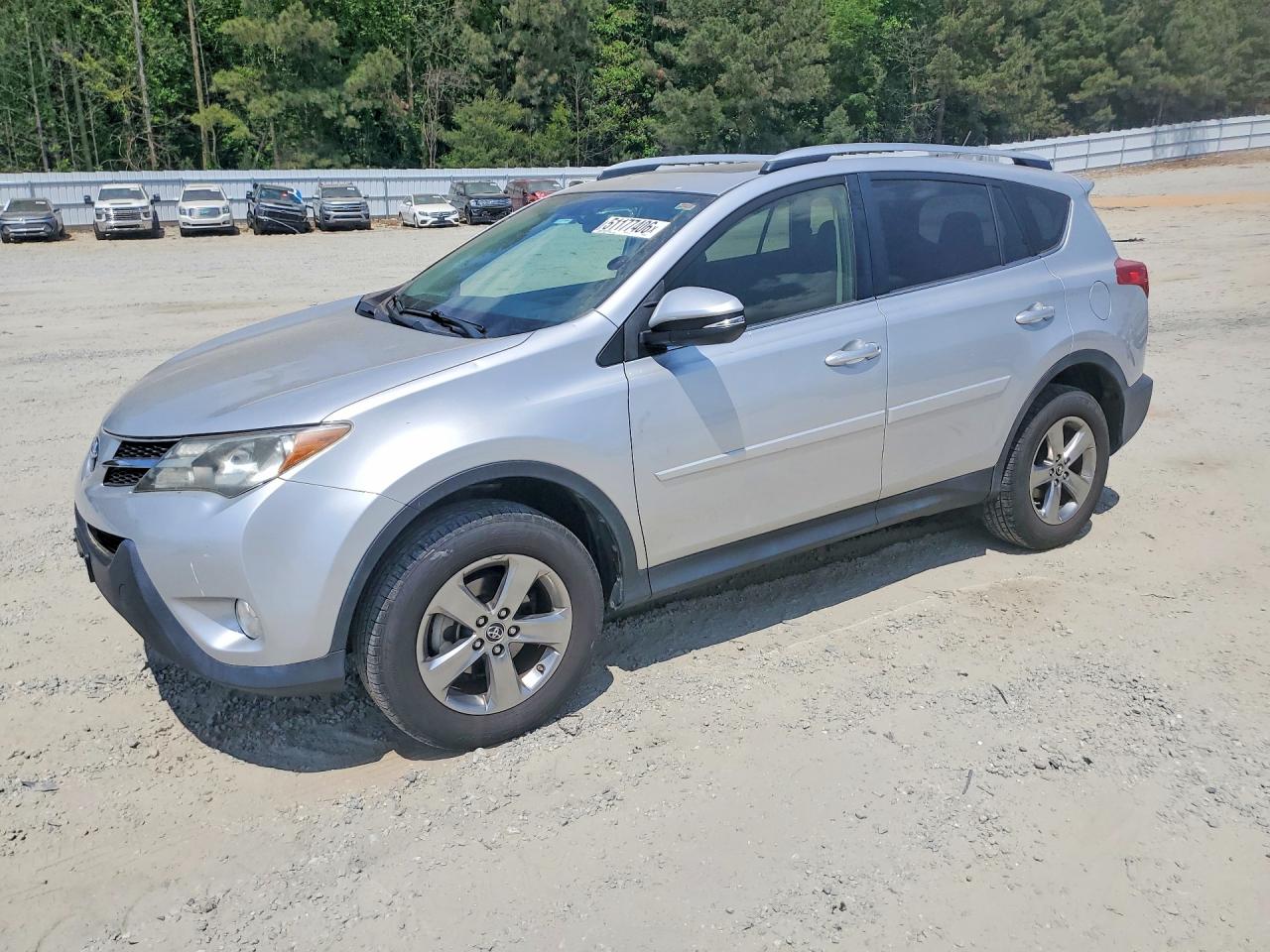 Salvage Toyota RAV4 Image