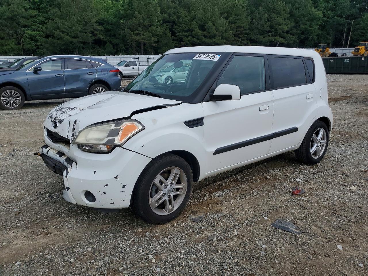 Salvage Kia Soul Image