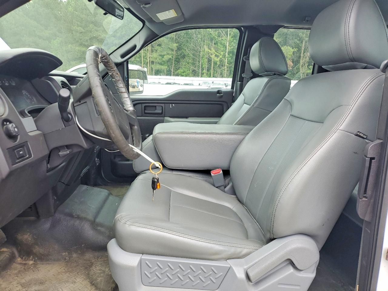 Ford F-150 Super Cab