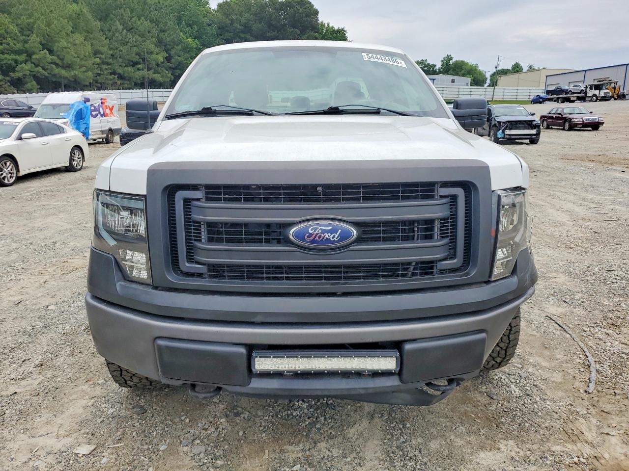 Ford F-150 Super Cab