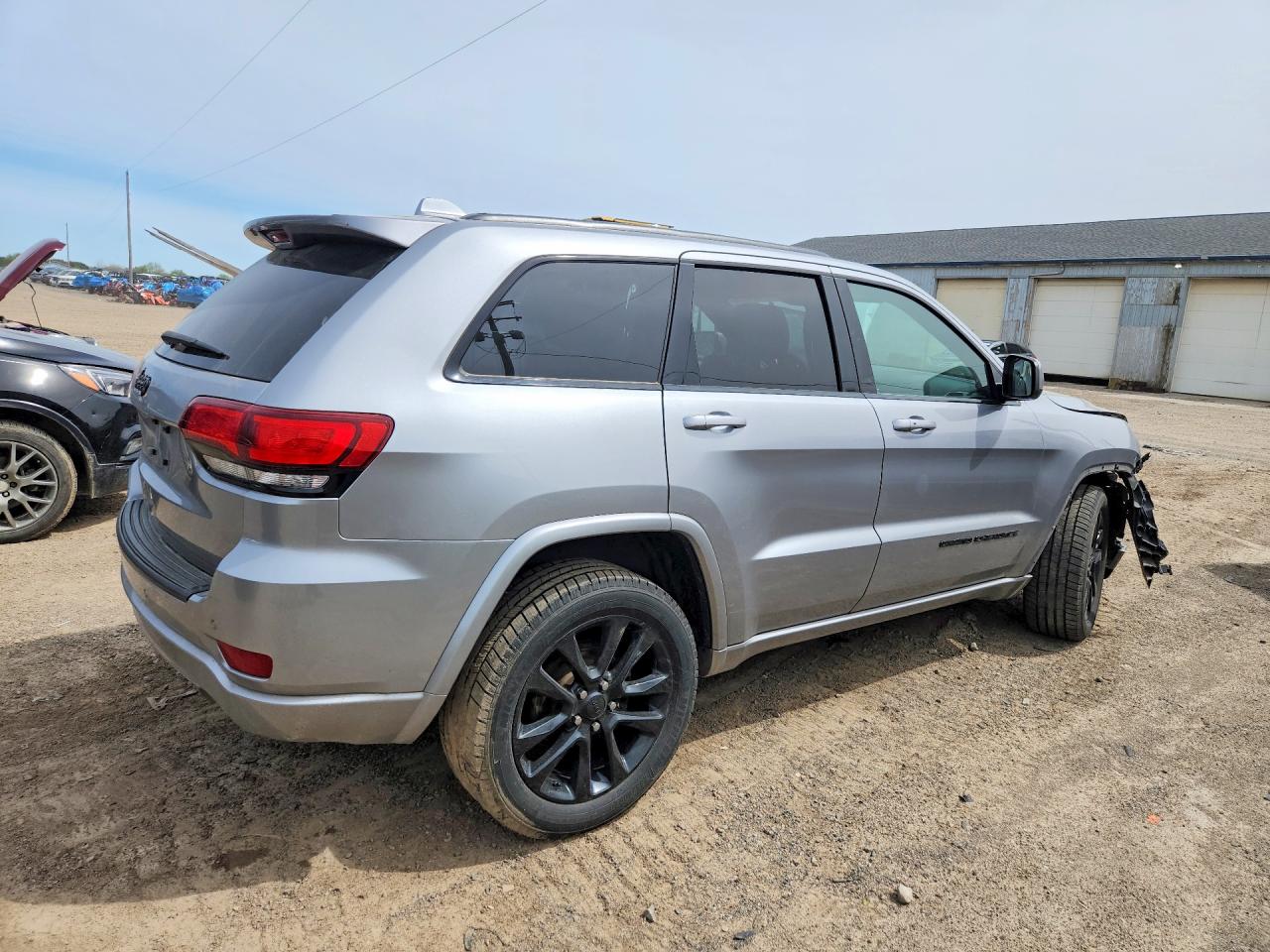 Jeep Grand Cherokee Laredo