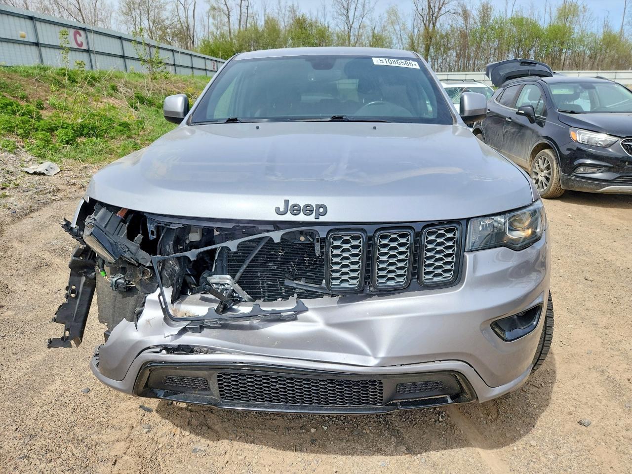 Jeep Grand Cherokee Laredo