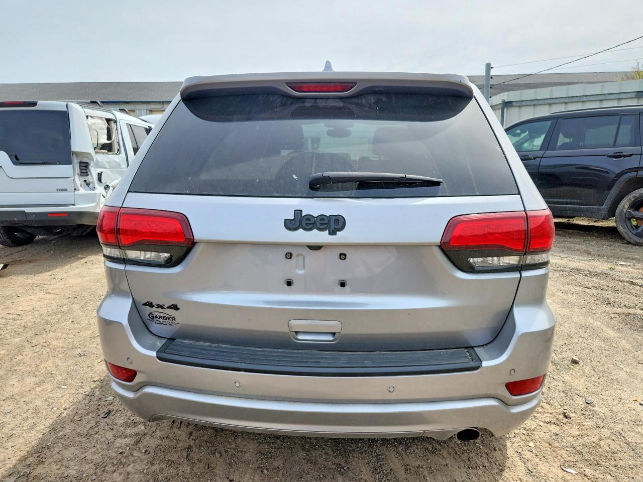 Jeep Grand Cherokee Laredo