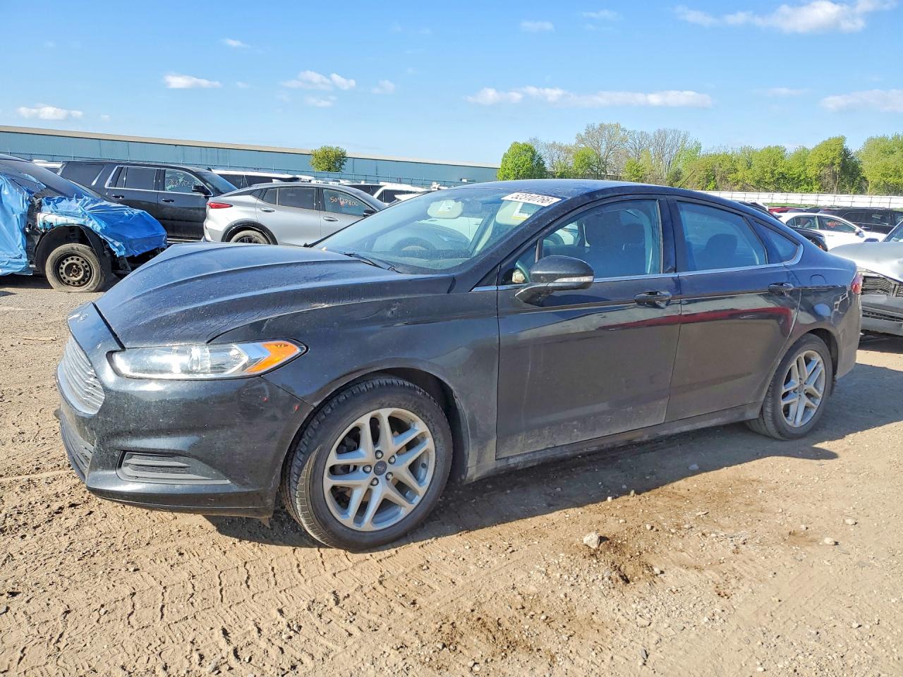 Salvage Ford Fusion Image