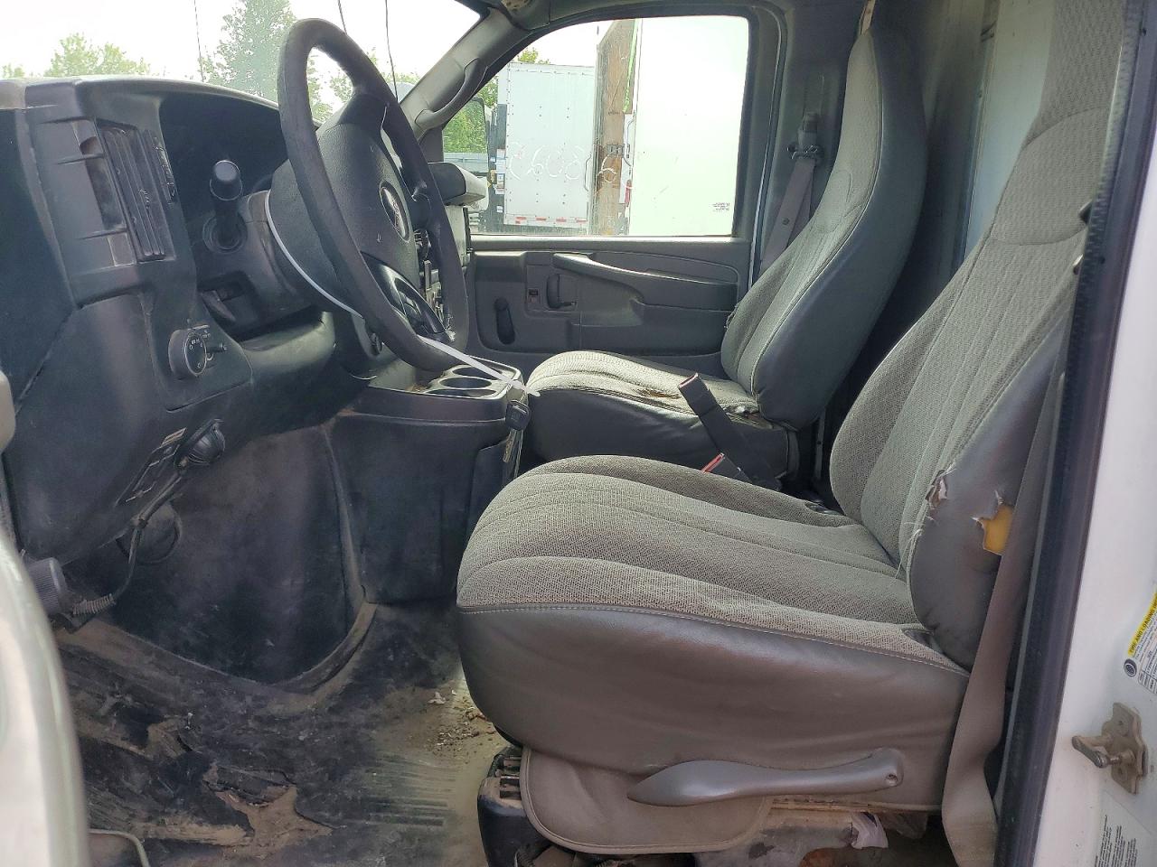 GMC Savana