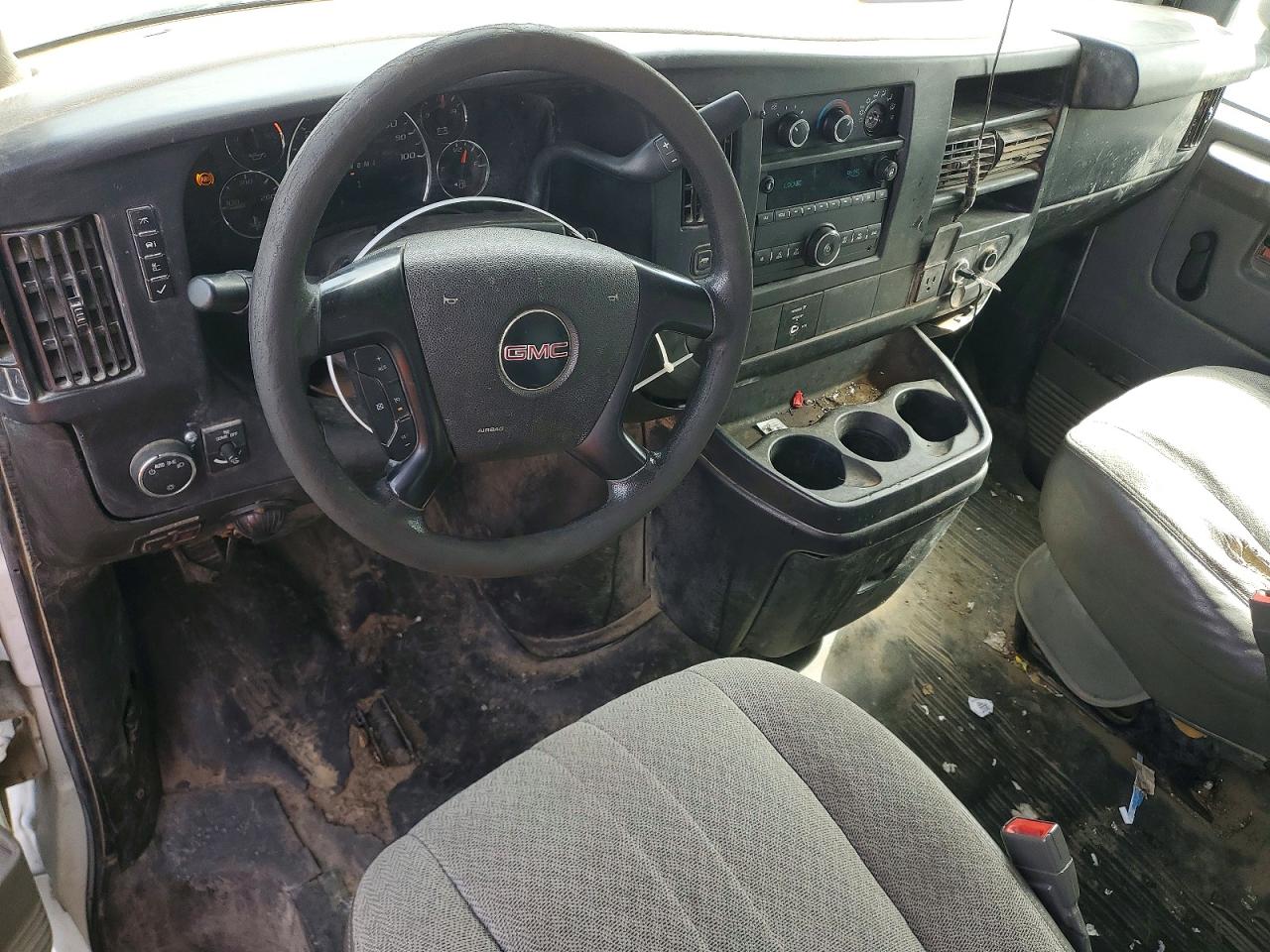 GMC Savana