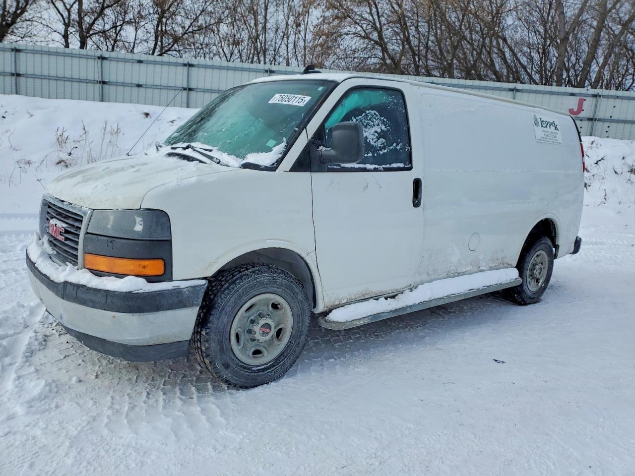 Salvage GMC Savana Image