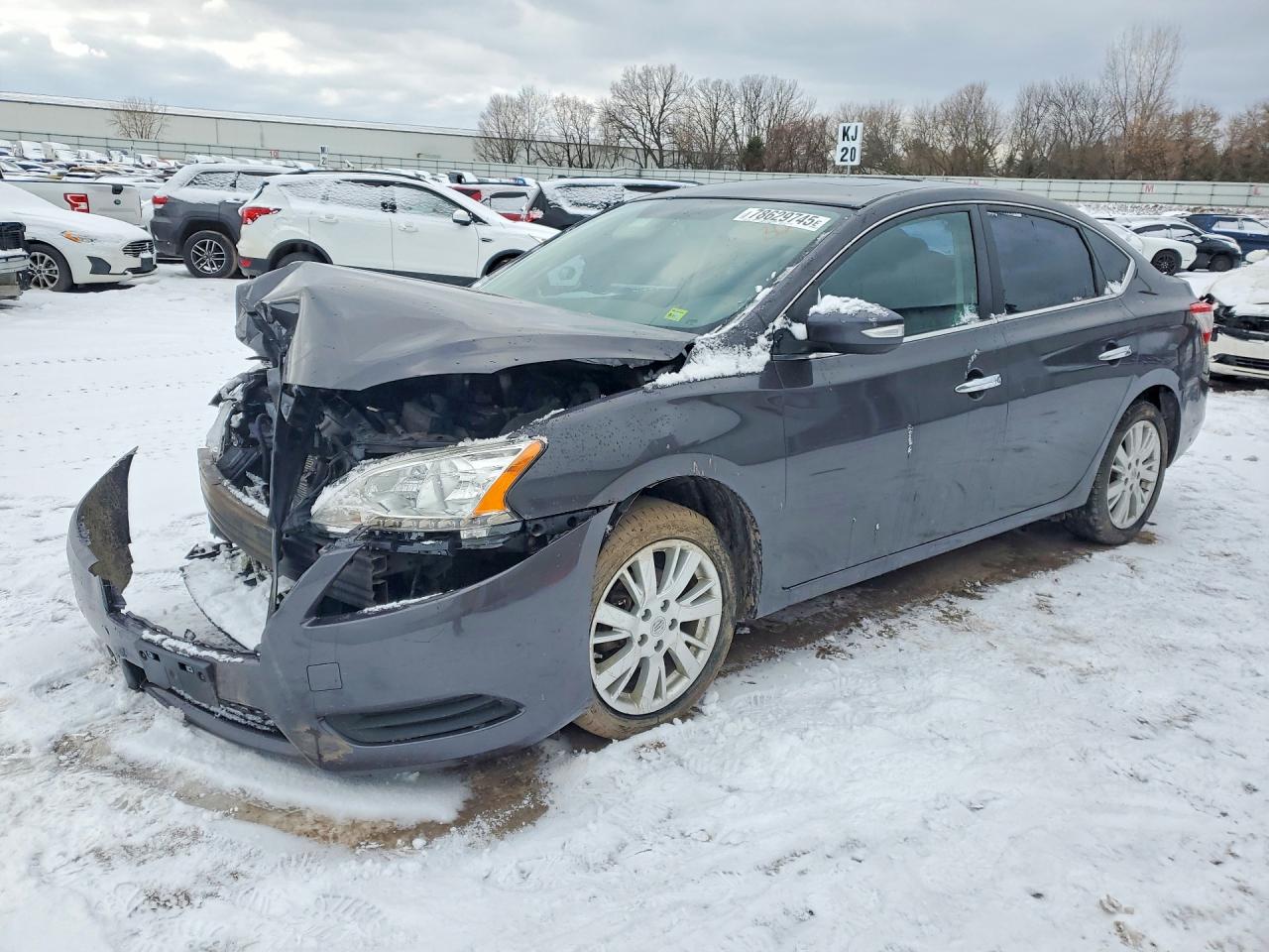 Salvage Nissan Sentra Image