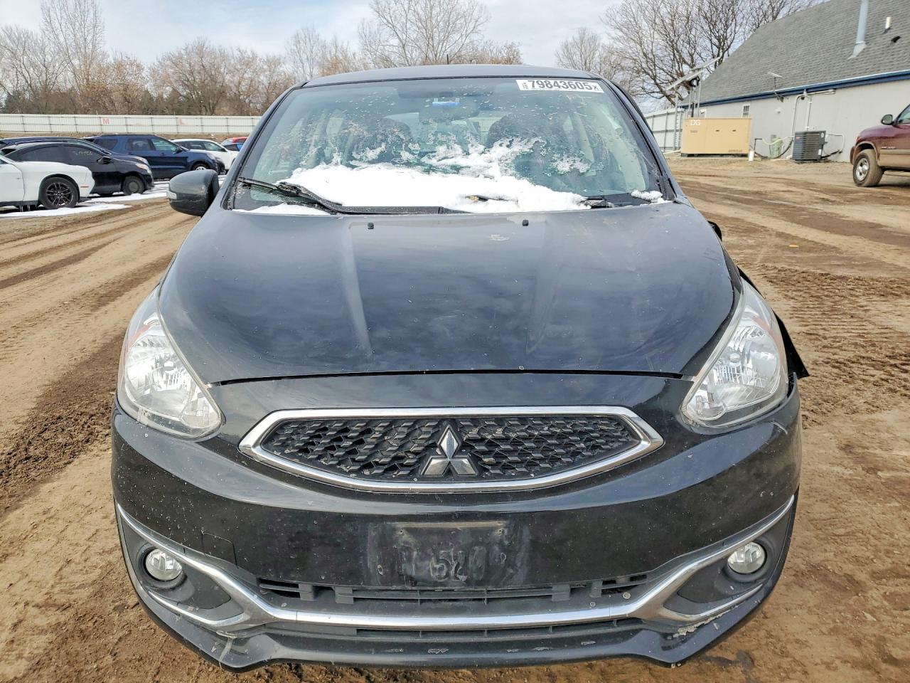 Mitsubishi Mirage Se