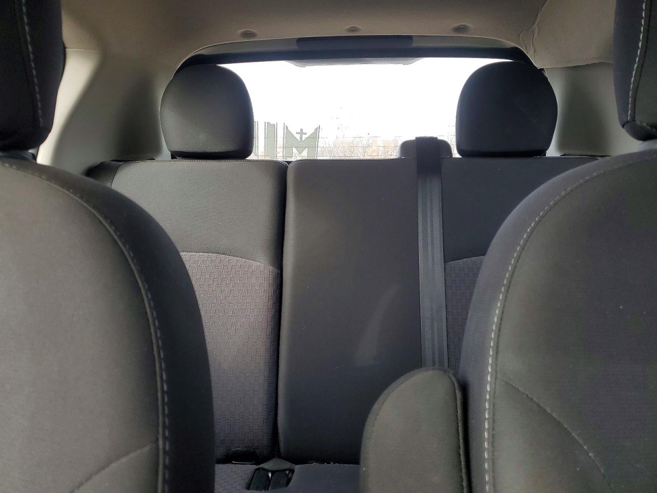 Mitsubishi Mirage Se