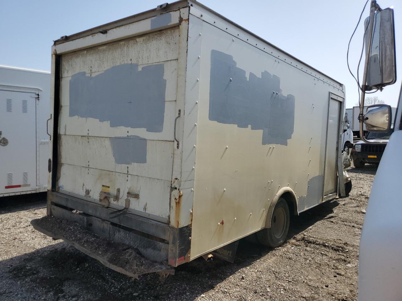 GMC Savana Cutaway G3500