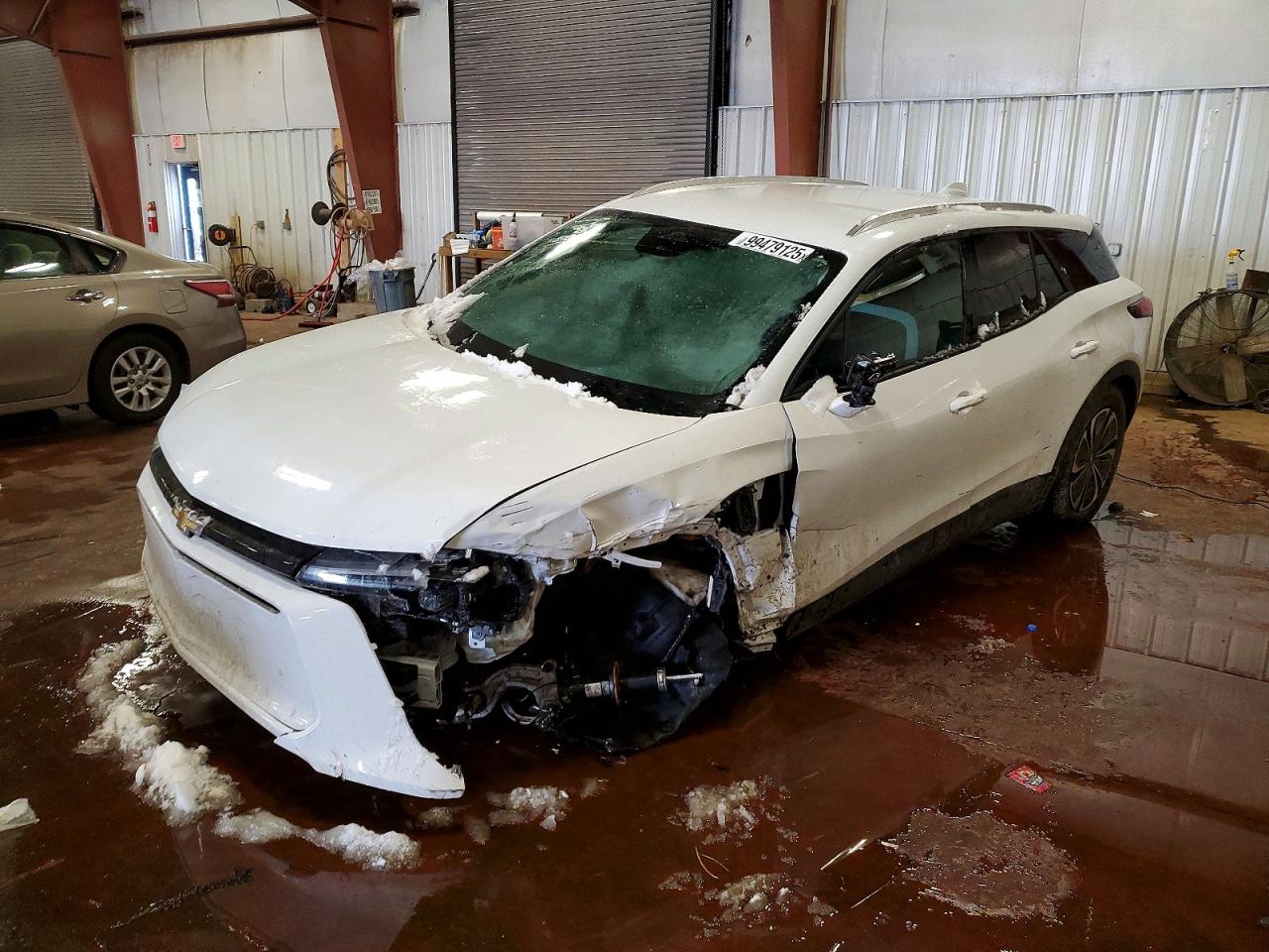 Salvage Chevrolet Blazer Image