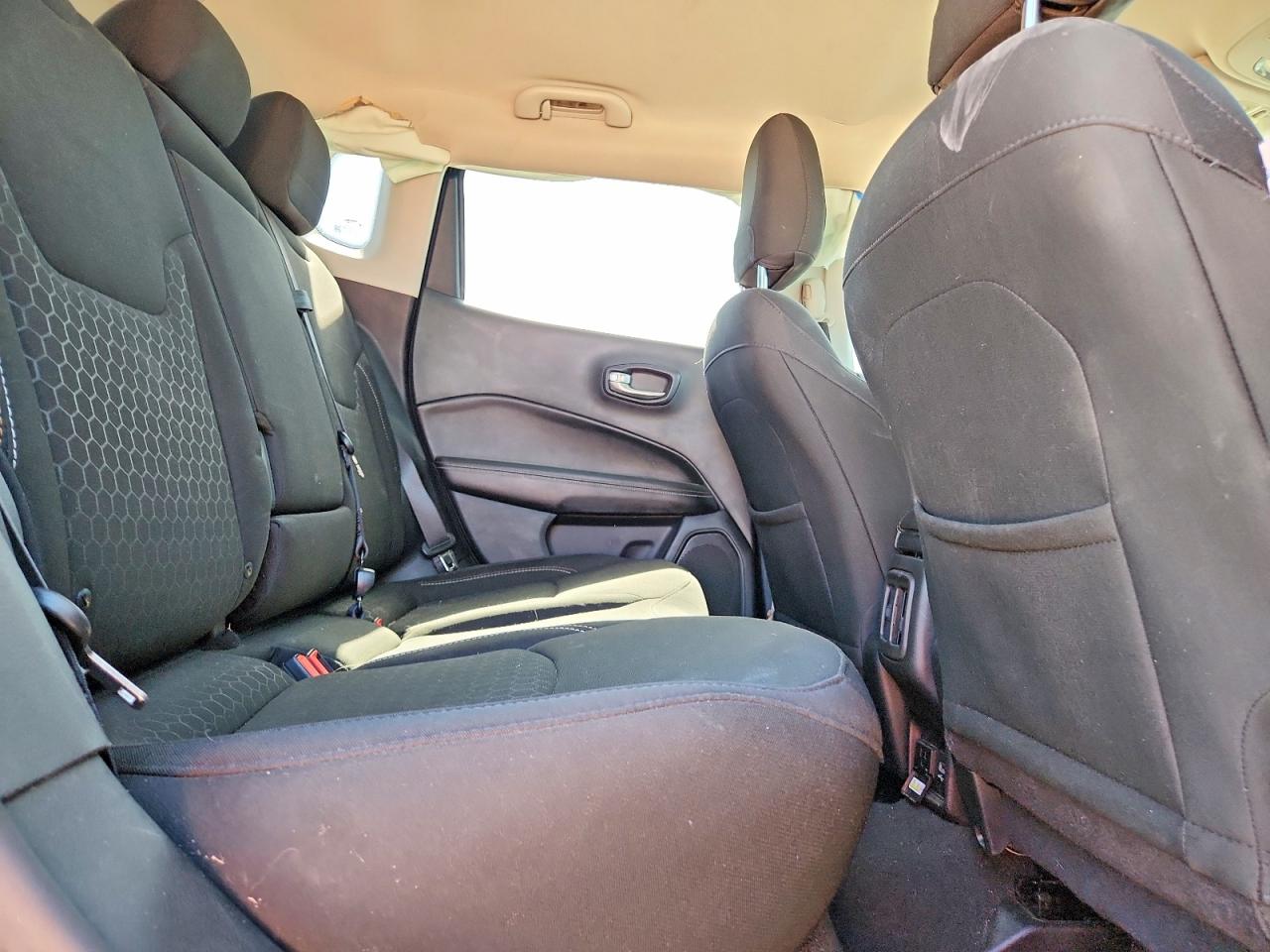 Jeep Compass Sport