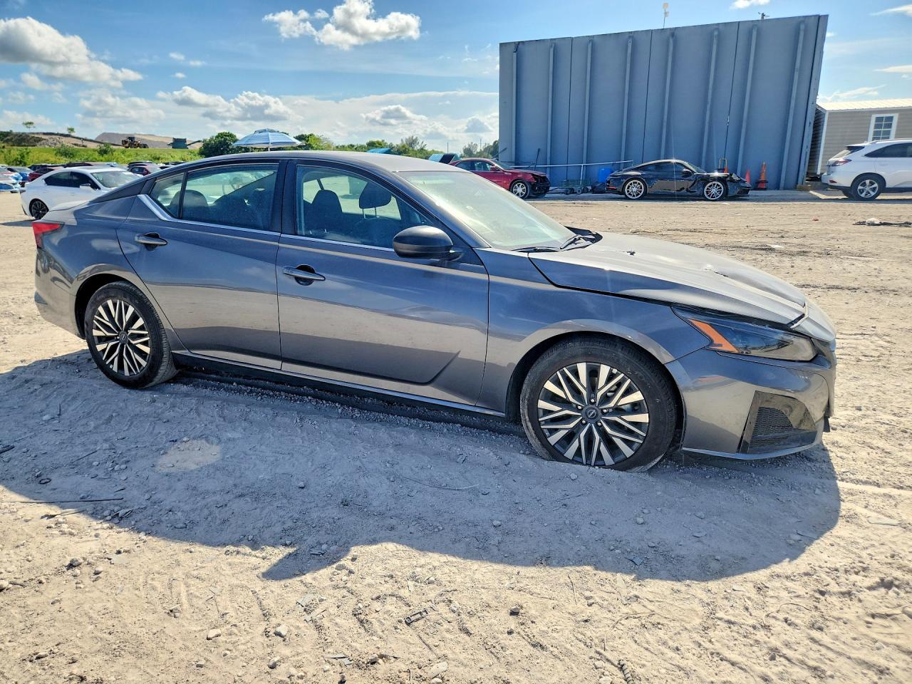 Nissan Altima Sv