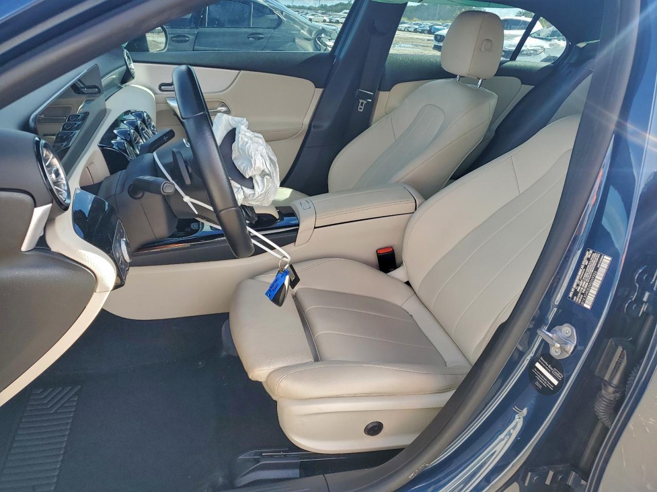 Mercedes-Benz A-Class 220