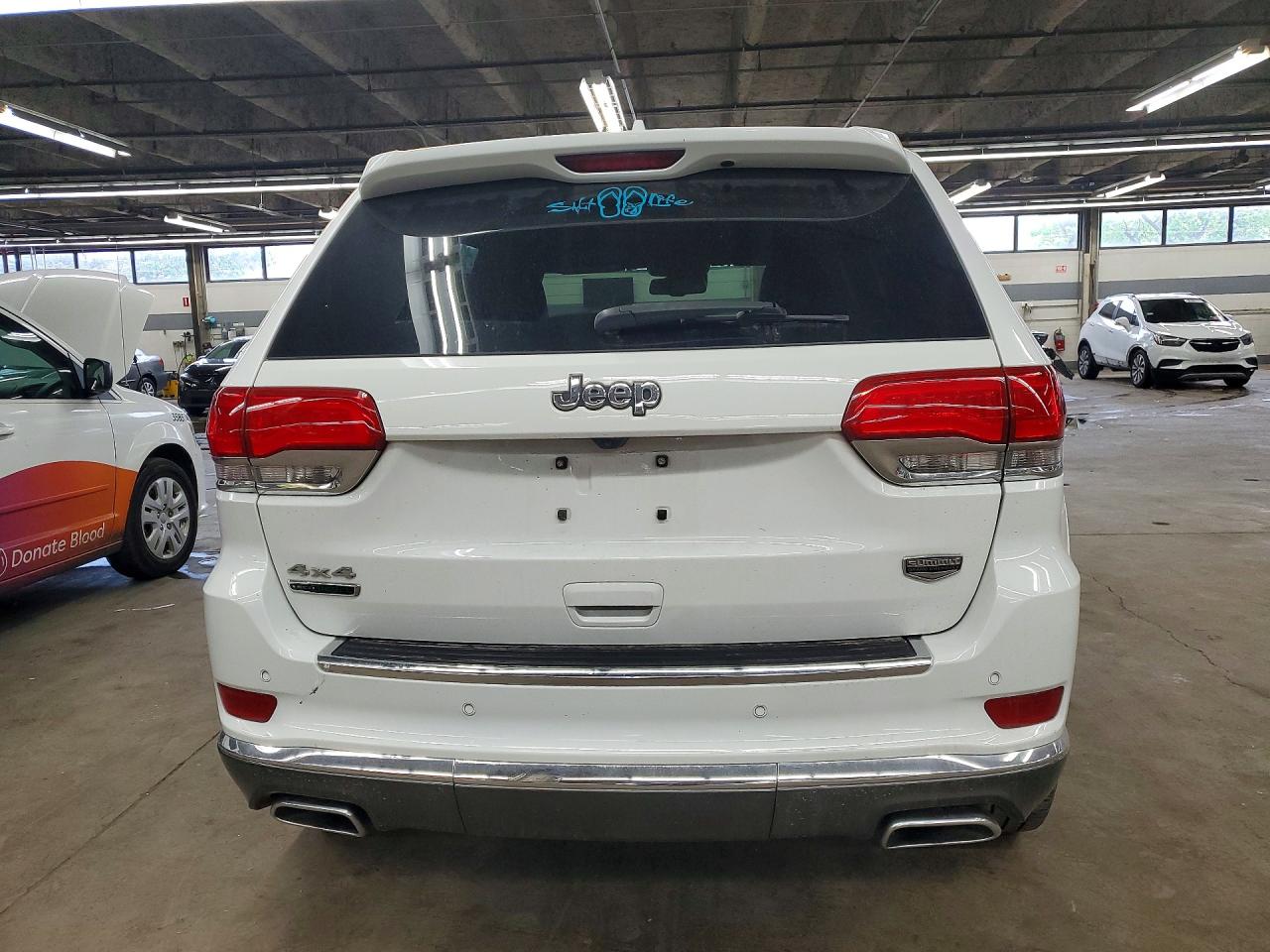 Jeep Cherokee Summit