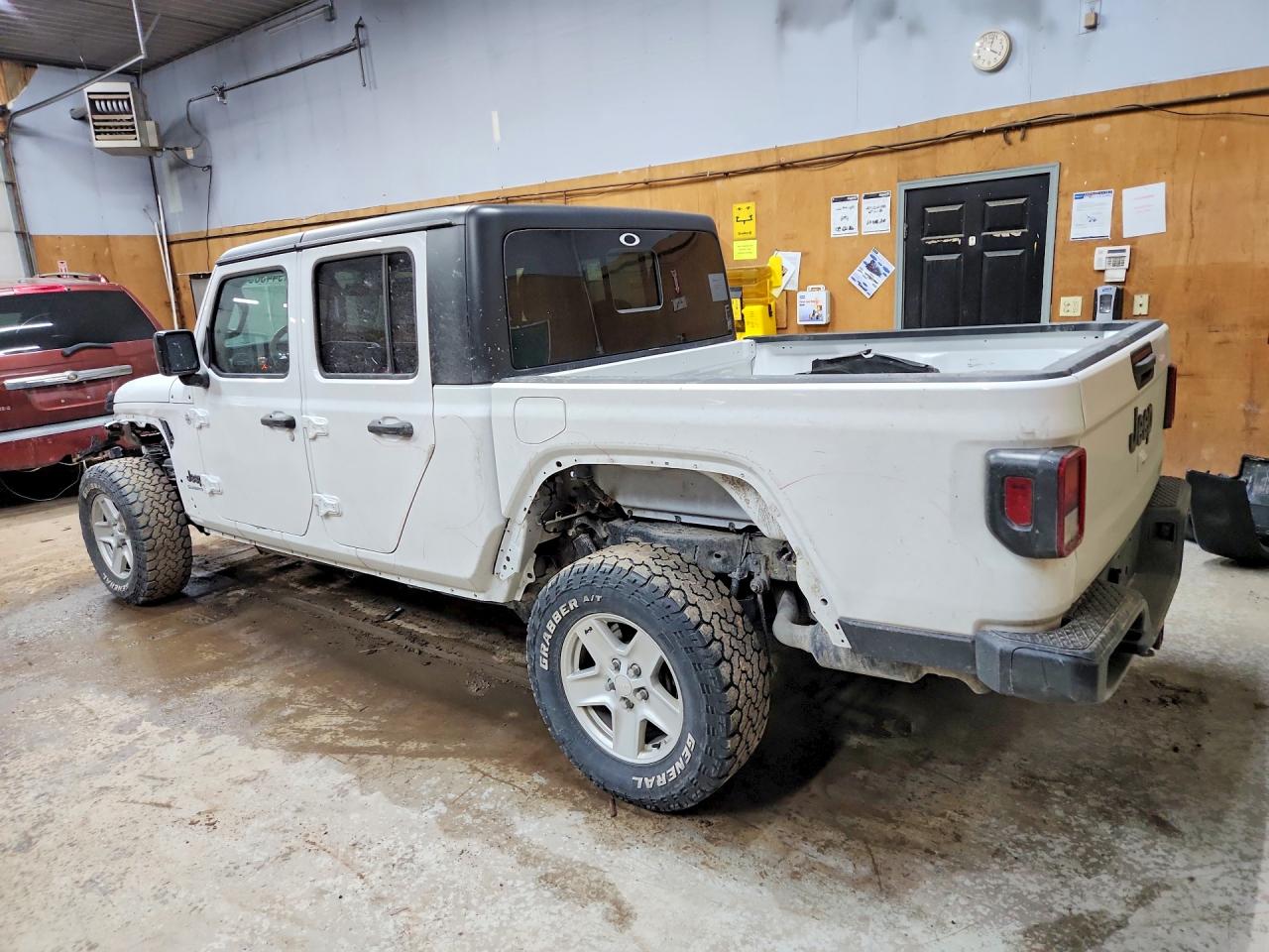 Jeep Gladiator Sport